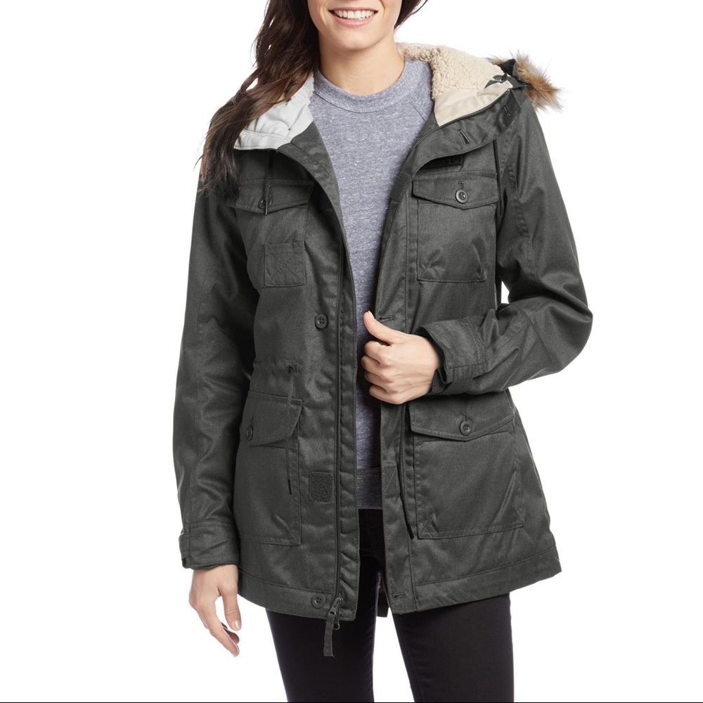 Oakley Women’s Jet Black Tamarack Jacket - XS